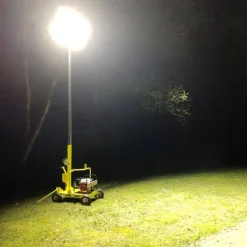 Torre de Luz 4x300W LED Kompak LT1200LED